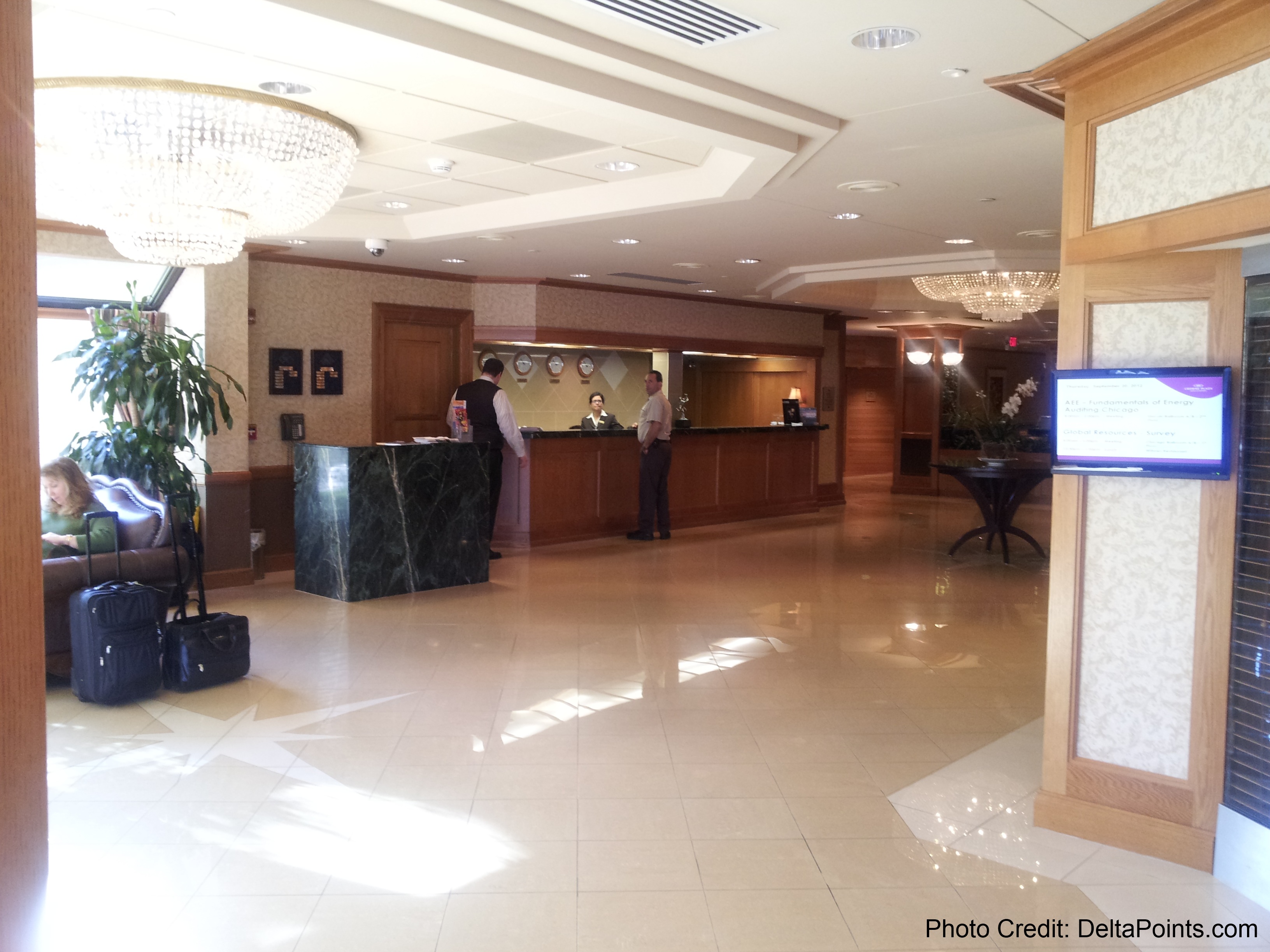 Trip report: Crowne Plaza hotel Northbrook Chicago a great PointBreaks hotel