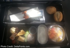 breakfast franfurt to amsterdam klm regional jet delta points blog