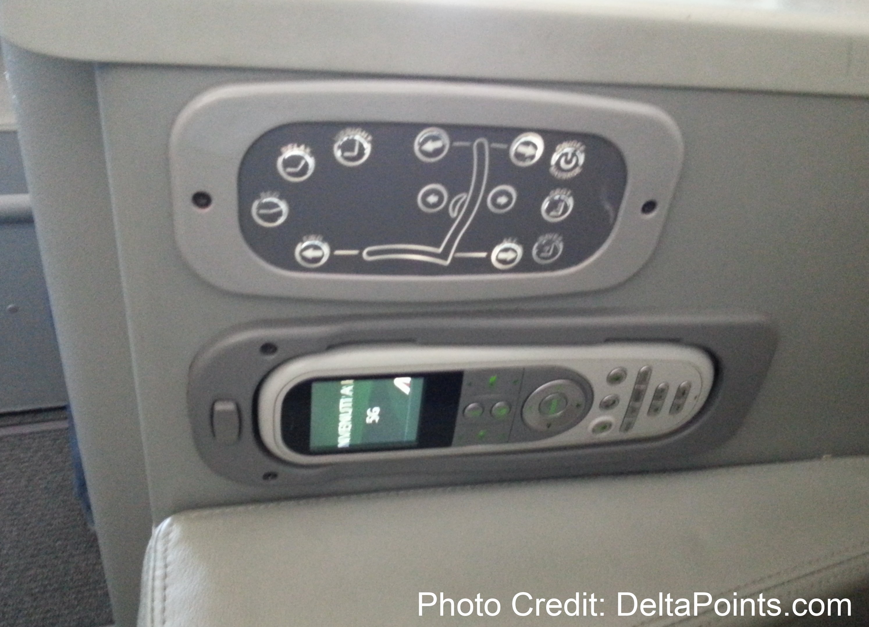 Alitalia Magnifica Class Business seat review – DeltaPoints.com