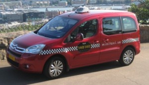 Minitaxi bil