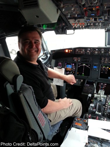 Delta Air Lines 737-900ER photos delta points travel blog (68)