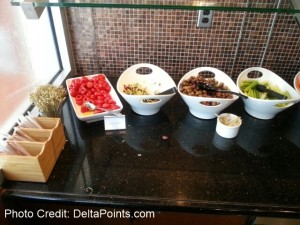 snacks DTW skyclub delta poitns blog (1)