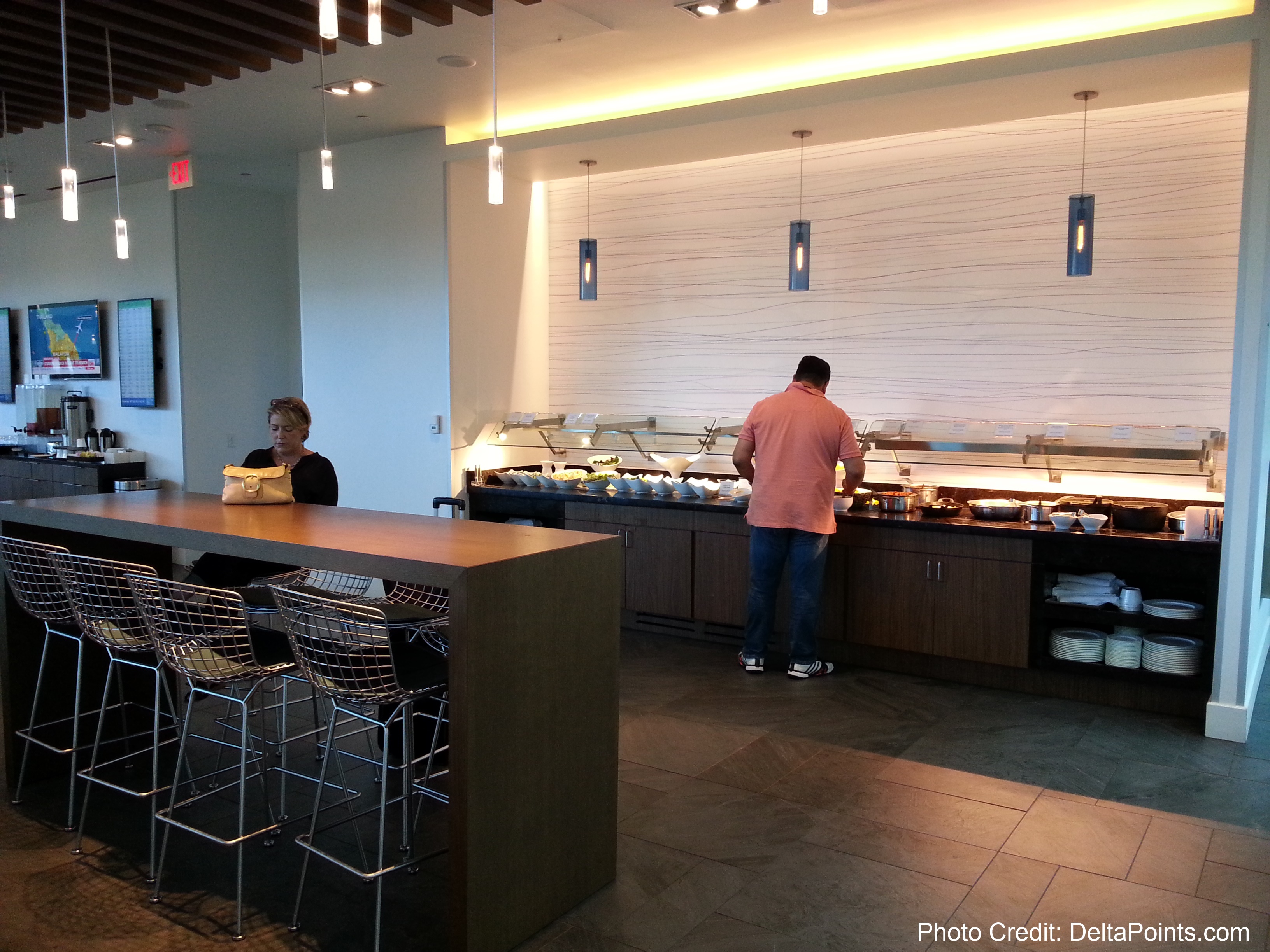 American Express Centurion Lounge Dallas / Ft. Worth Airport – (NOW CLOSED)