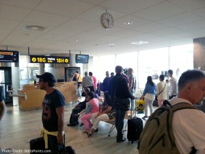 bus loading to tarmac boarding lufthansa GOT delta points blog
