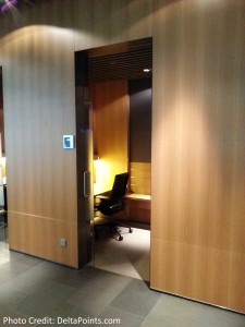 private work area Lufthansa MUC 1st class lounge delta points blog