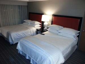 Sheraton Gateway Los Angeles Airport hotel club level room delta points blog (2)