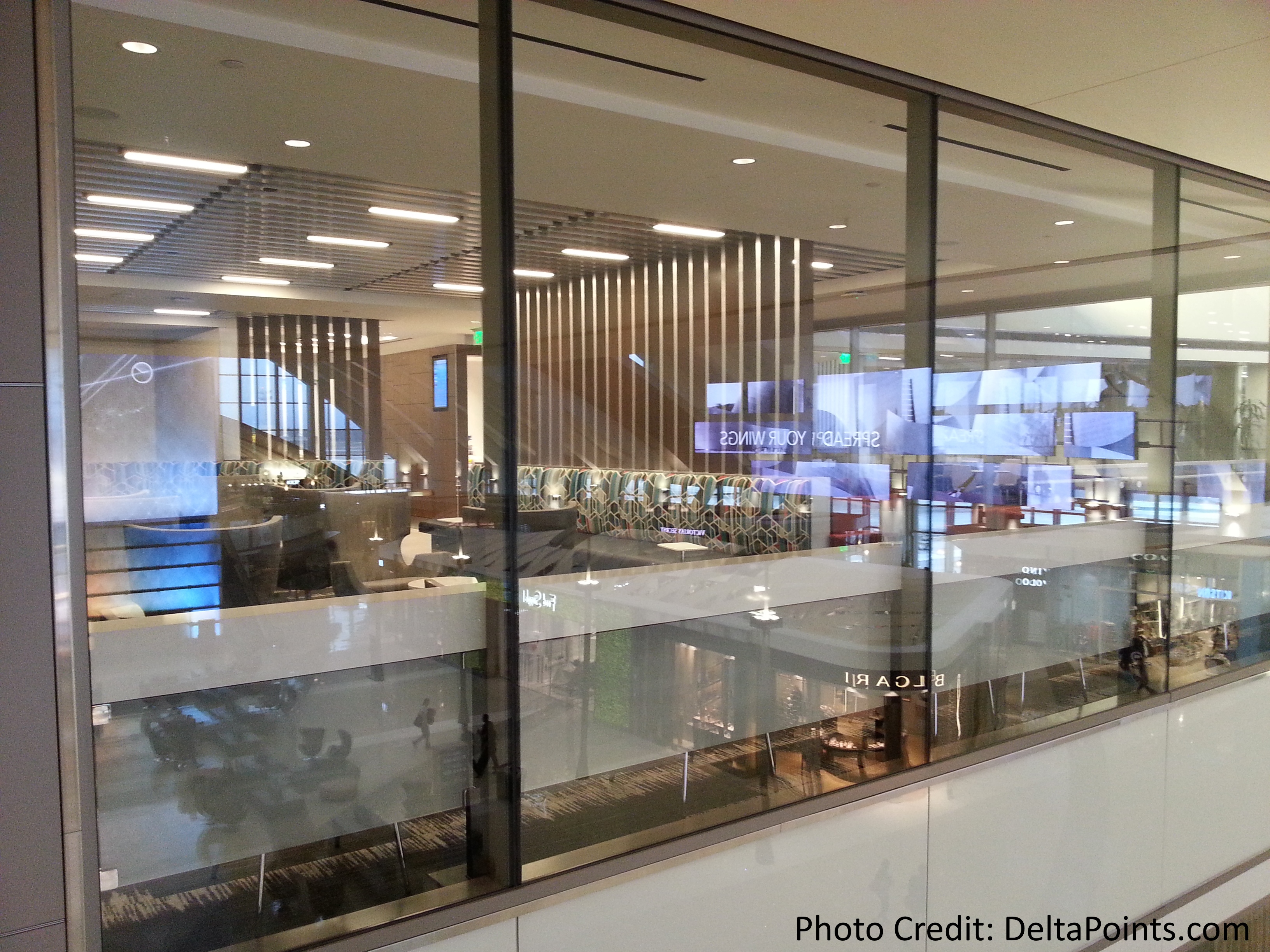 A 18,000+ point Delta Mileage Run: Skyteam Lounge hopping in LAX – Korean Air lounge LAX & more?