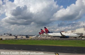 delta tails atlanta airport delta points blog
