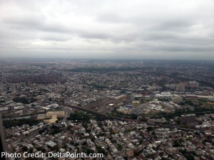 landing at LaGuardia lga airport delta points blog