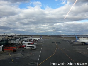 Centurion Lounge LGA LaGuardia Airport american express delta points blog view