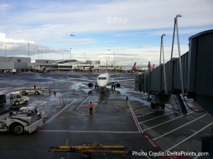 lax sfo delta shuttle
