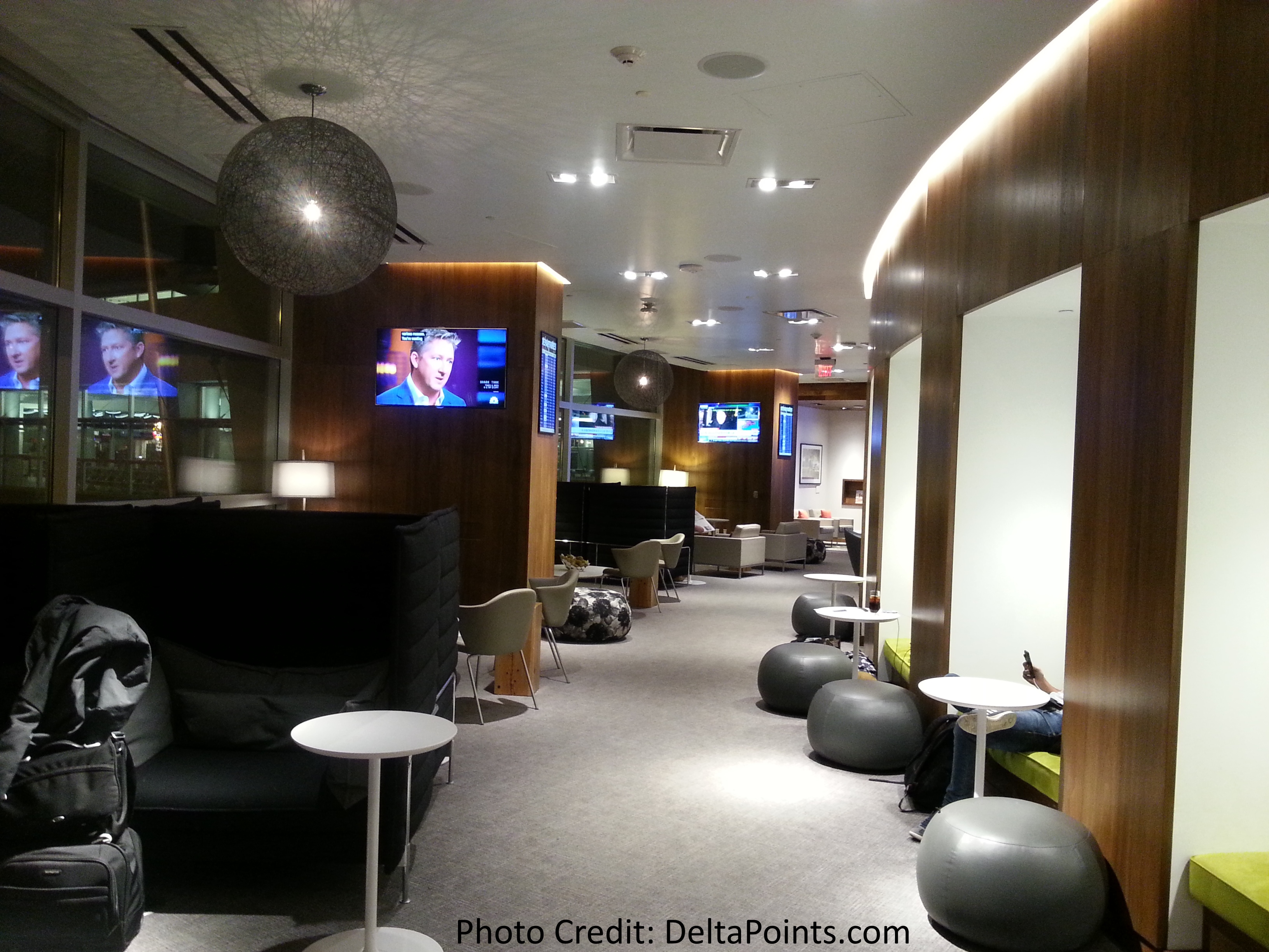 American Express Centurion Lounge LAS Las Vegas – 2015 Delta Mileage Run