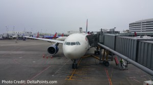 The CLUB at SEA Delta Points blog review (20)