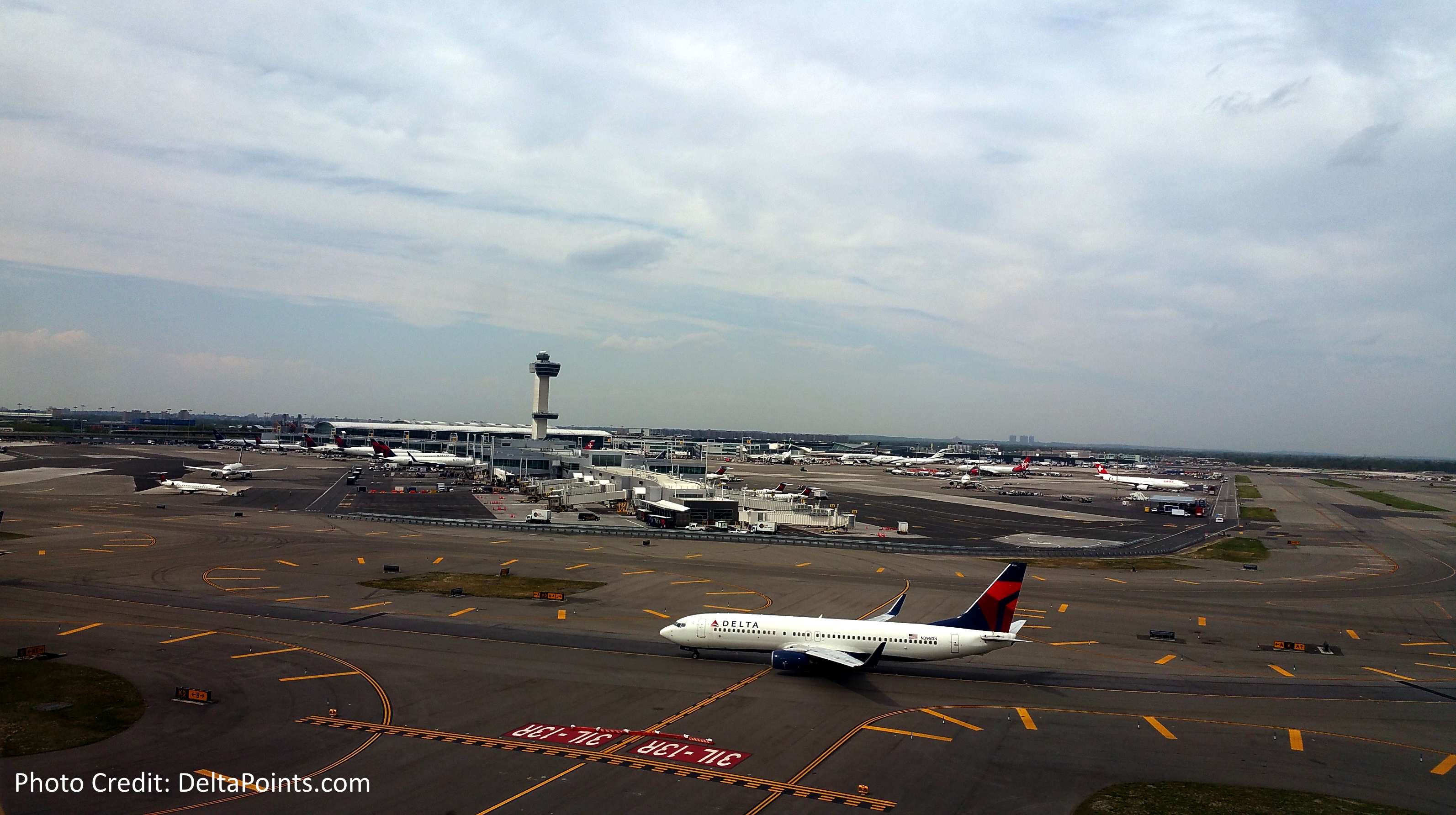 Delta Air Lines DeltaONE 757 seats and service SFO to NYC (and back) review