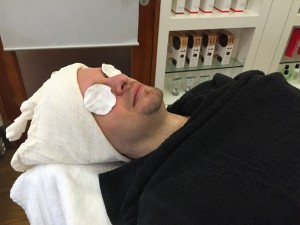 Virgin Atlantic LHR London Revivals Lounge review by Noah Mark (11)