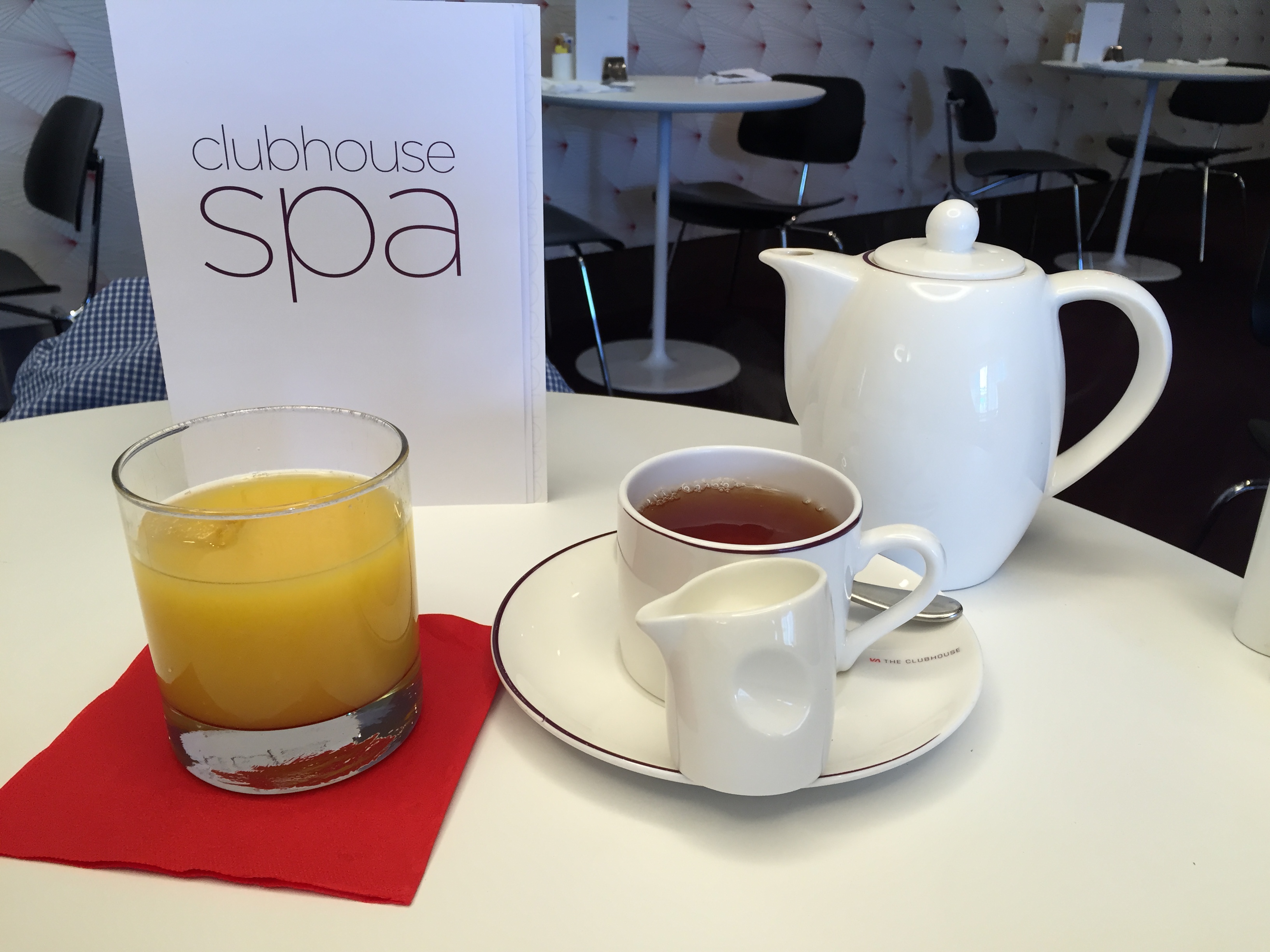 Virgin Atlantic Revivals (arrivals) Lounge Review by Noah Mark