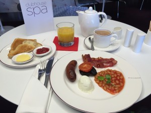 Virgin Atlantic LHR London Revivals Lounge review by Noah Mark (8)