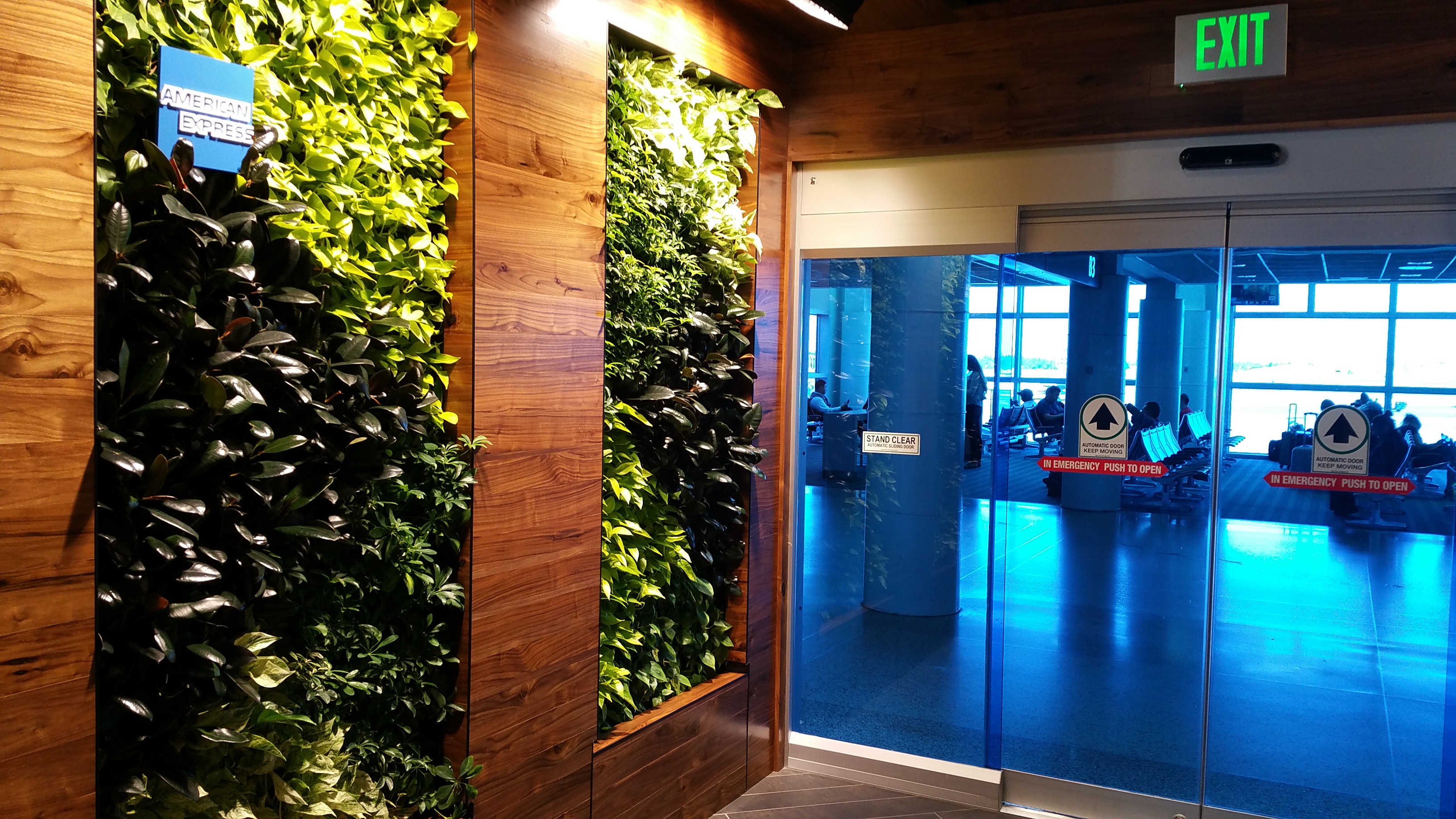 American Express Centurion Studio Seattle SEA airport review