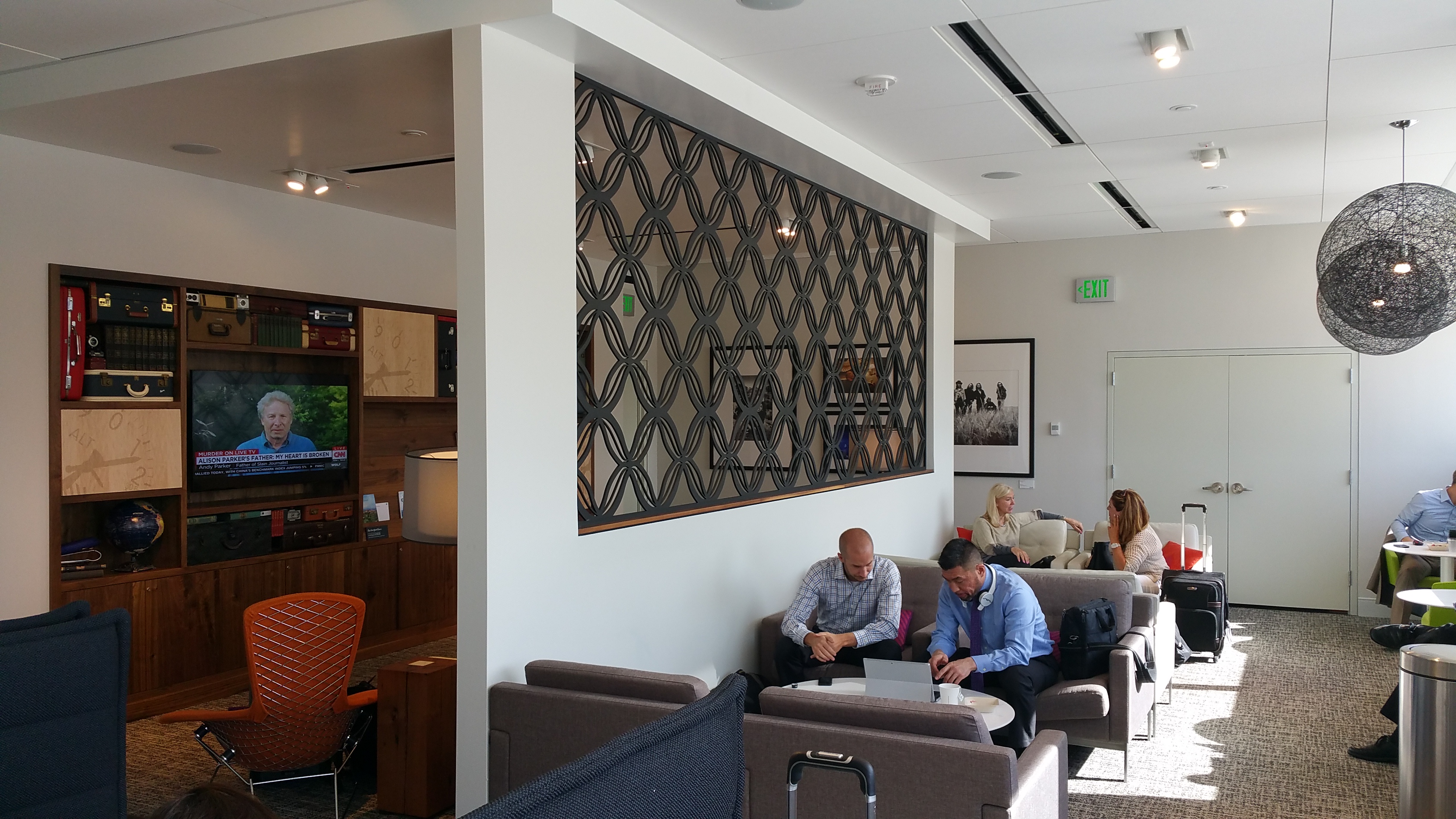 American Express Centurion Studio Seattle SEA airport review