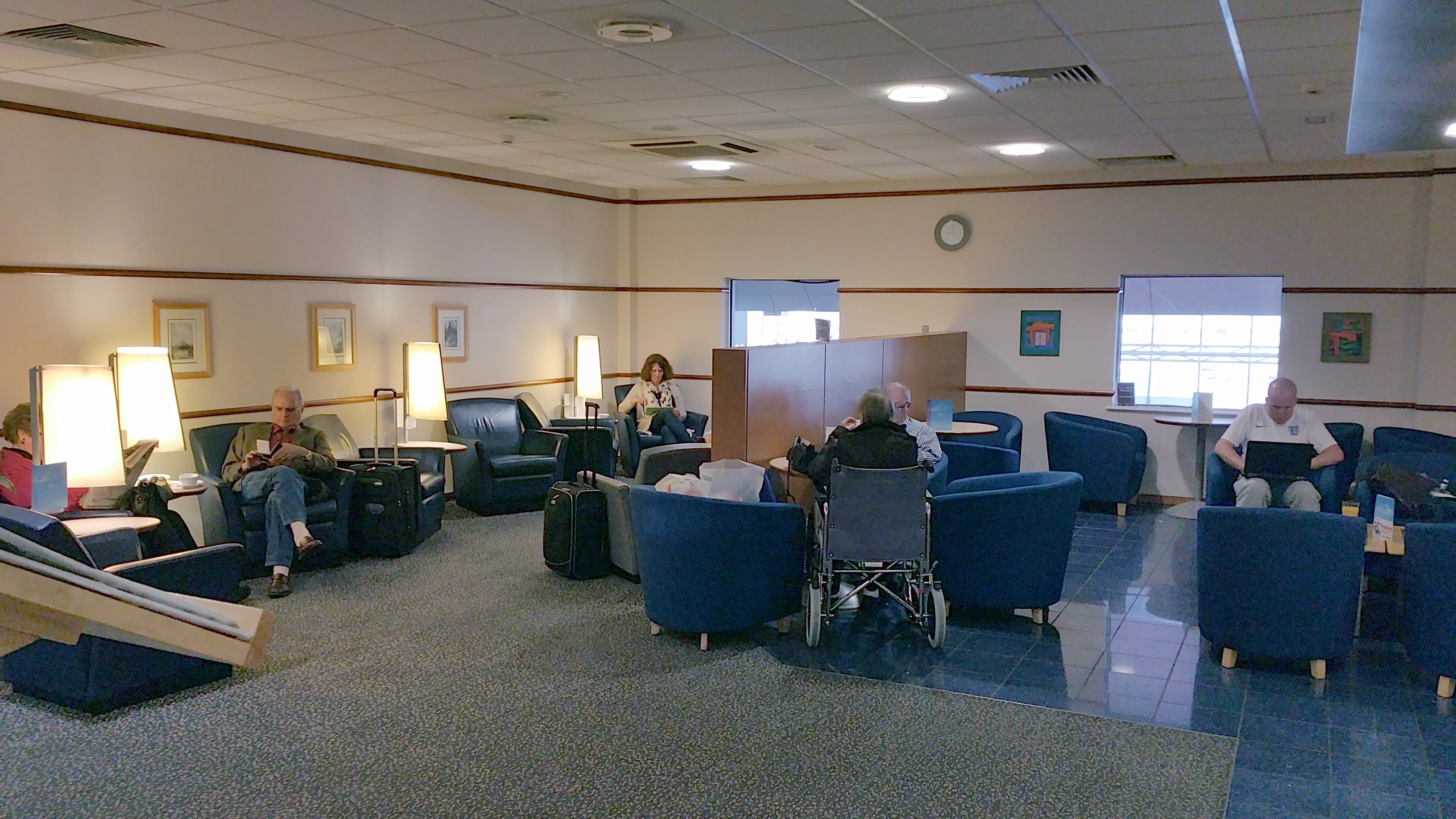 The Escape Lounge Manchester T2 for Virgin Atlantic Upper Class guests review