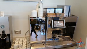 Delta Sky Club Atlanta F International Terminal SkyDeck review RenesPoints blog (20)