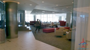 Delta Sky Club Atlanta F International Terminal SkyDeck review RenesPoints blog (21)