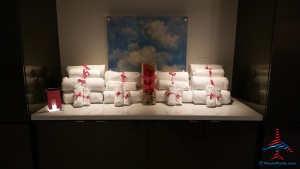 Delta Sky Club Atlanta F International Terminal SkyDeck review RenesPoints blog (31)