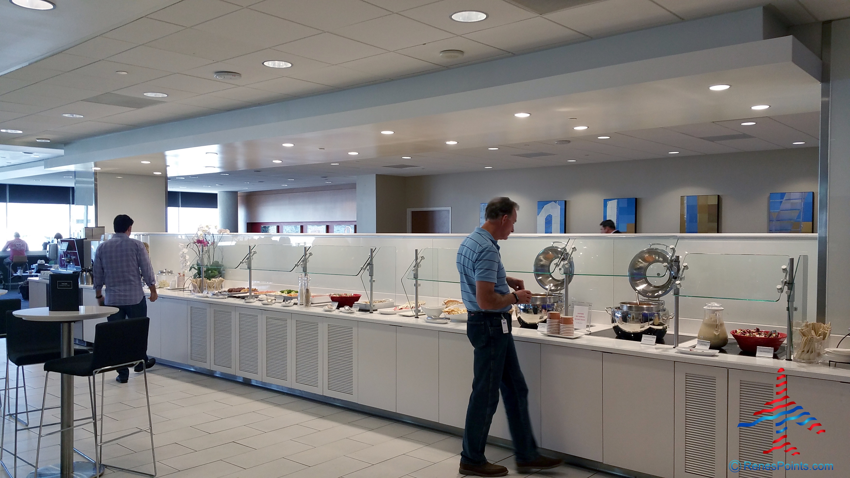 Los Angeles (LAX) Delta Sky Club refurbished 2015 review by RenésPoints (Now Closed with T2/3 move)