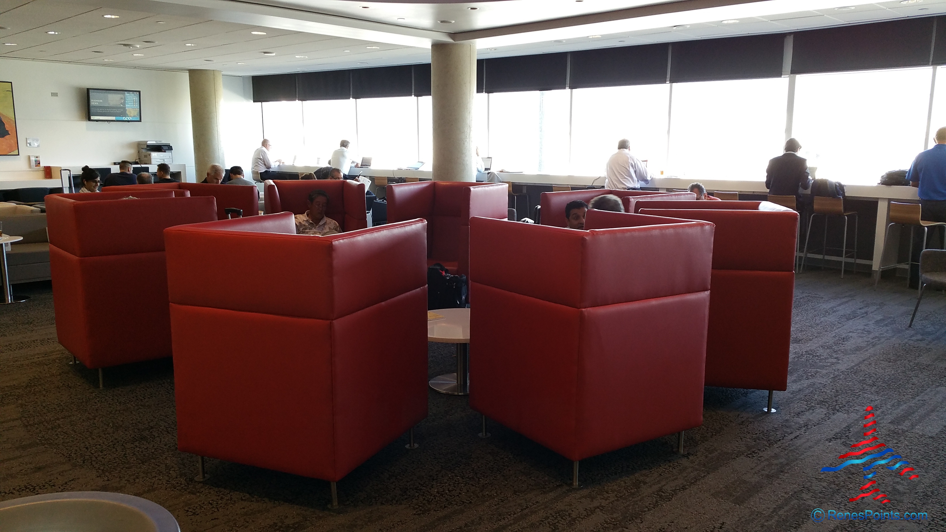 Los Angeles (LAX) Delta Sky Club refurbished 2015 review by RenésPoints (Now Closed with T2/3 move)