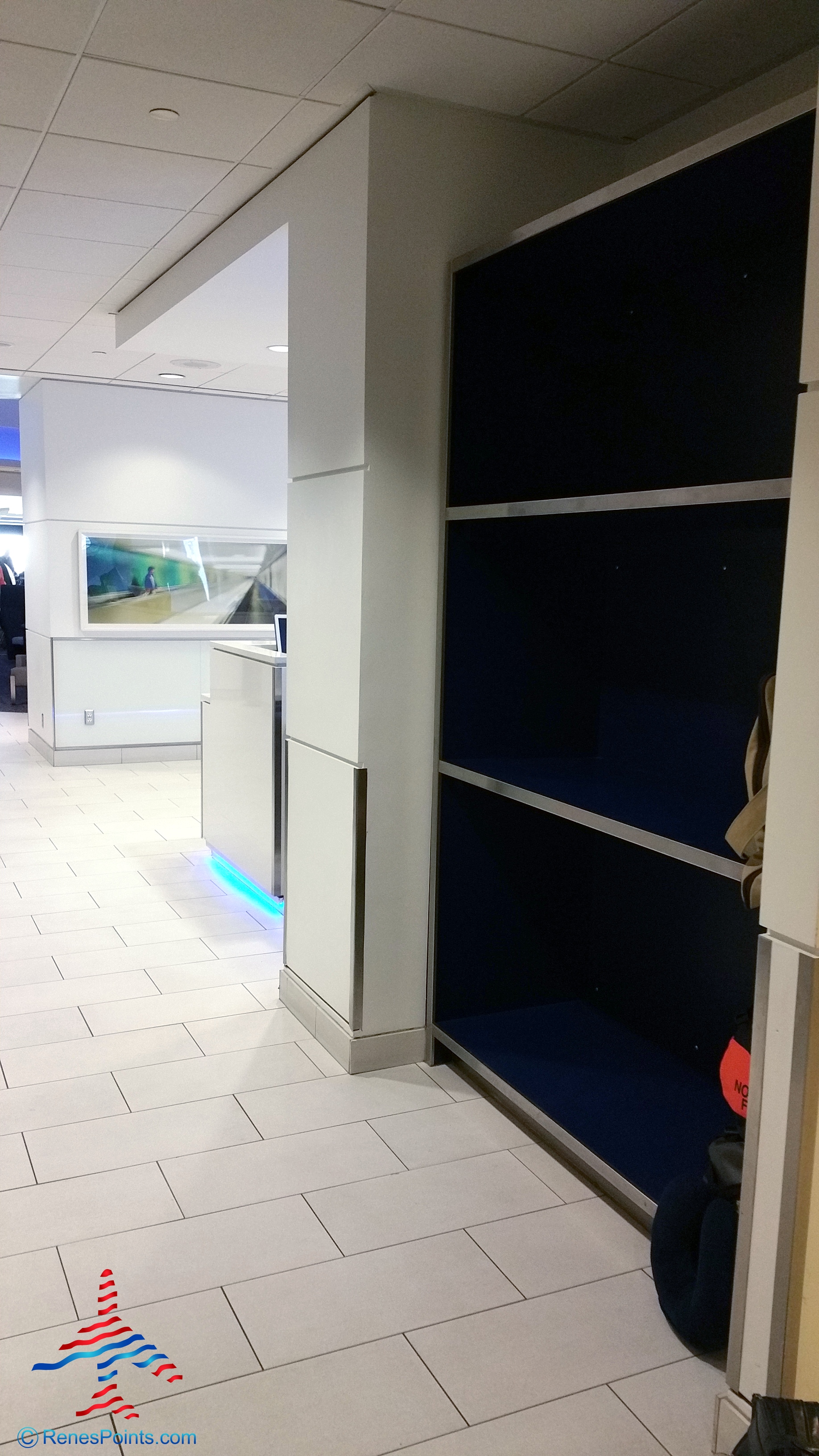 Los Angeles (LAX) Delta Sky Club refurbished 2015 review by RenésPoints (Now Closed with T2/3 move)