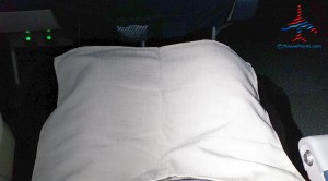 i have to eat my 1st class meal in my lap since no tray table delta