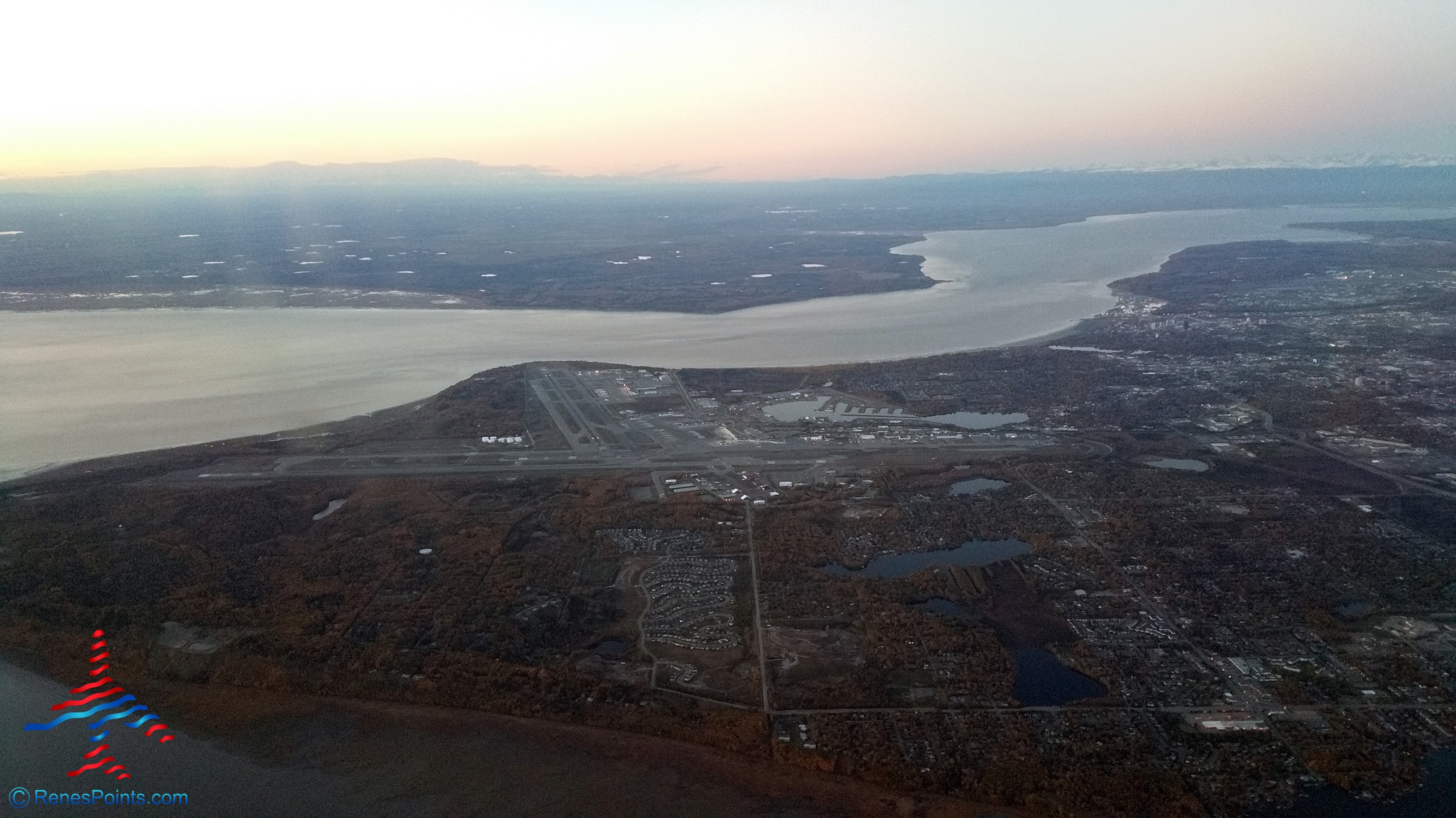An Alaska Delta Elite Mileage Run: Amazing views flying to Alaska ANC