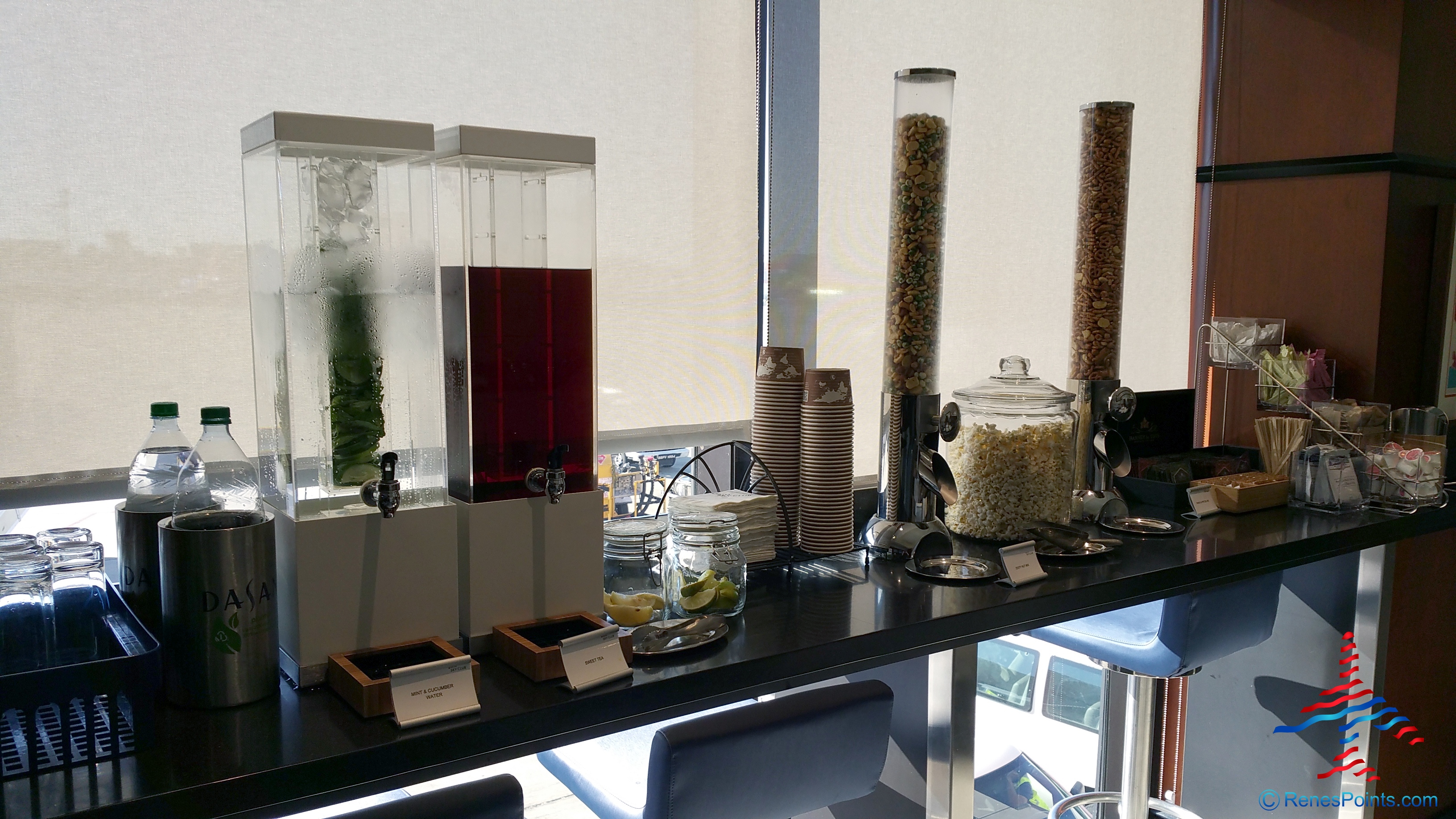 Delta Sky Club Atlanta ATL D concourse near D12 Review by Renes Points