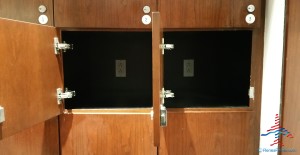 Delta Sky Club Atlanta ATL D12 near Gate D11 review Renes Points blog (7)