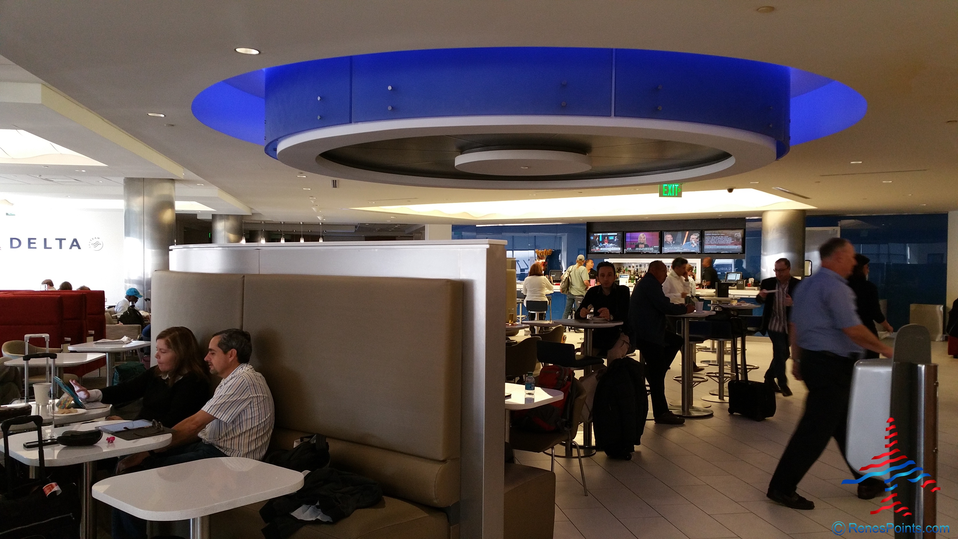 Delta Sky Club Atlanta ATL E concourse  Review by Renes Points