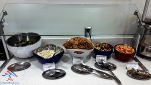 Delta Sky Club near D27 Atlanta ATL airport review Renes Points blog (12)