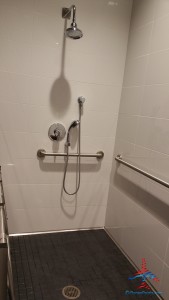 Delta Sky Club showers SFO San Francisco airport Renes Points blog (6)