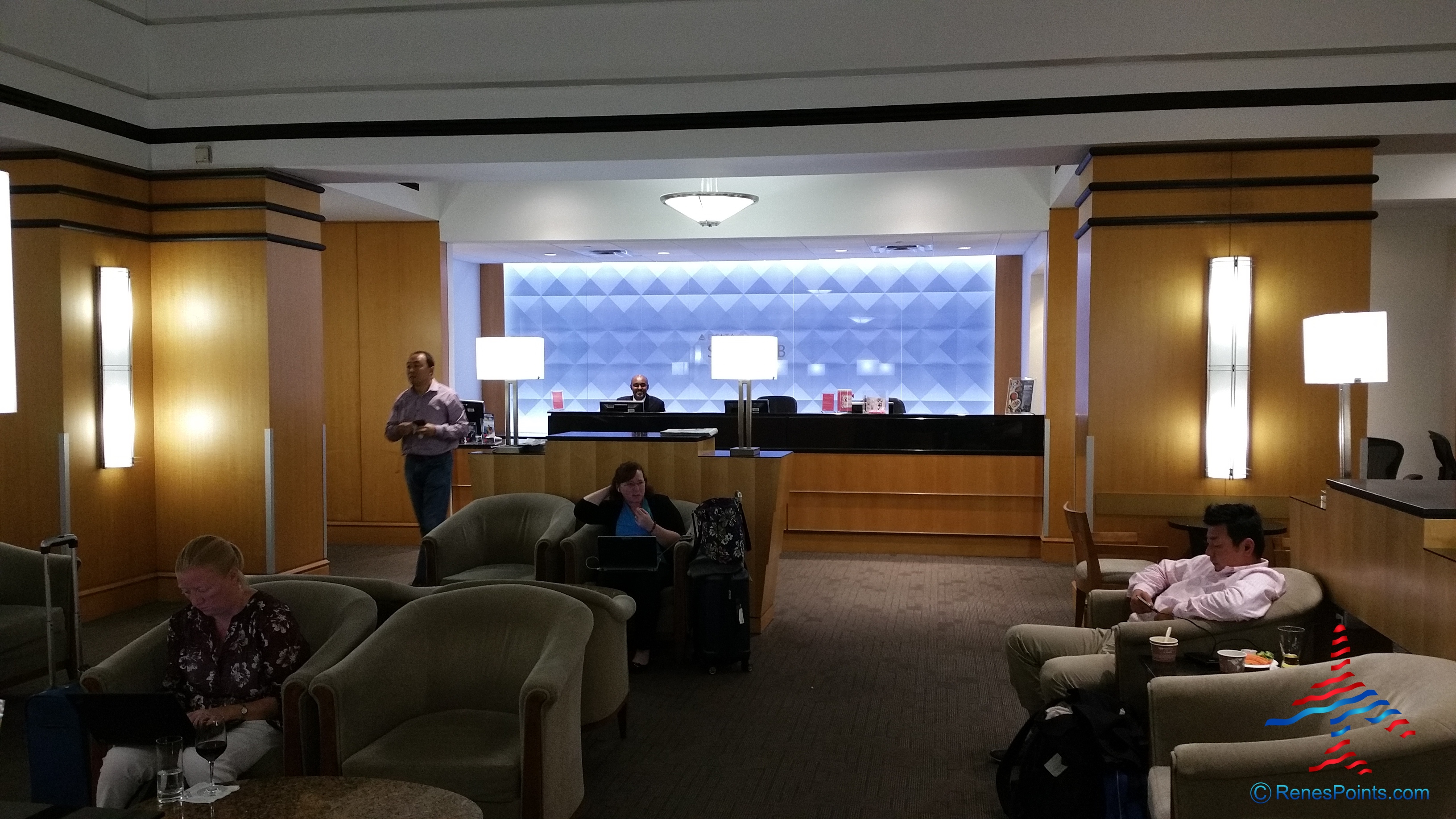 Delta Sky Club Atlanta ATL A concourse Center Review by Renes Points