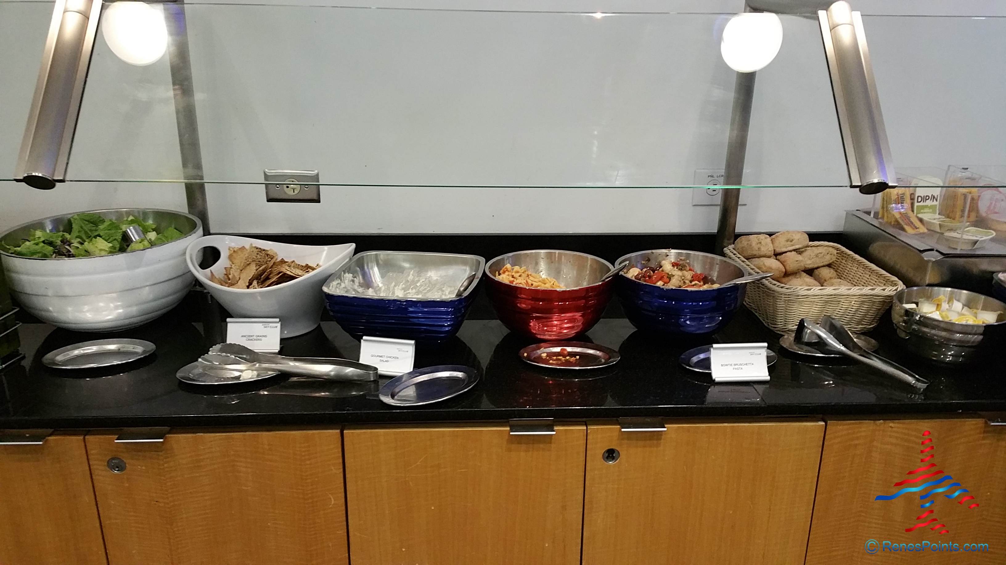 Delta Sky Club Atlanta ATL A concourse Center Review by Renes Points
