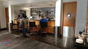 delta sky club atlanta ATL T concourse review RenesPoints blog (9)