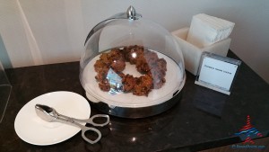 snacks at centurion club dfw amex renes points blog (1)