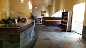Delta Sky Club SkyClub Atlanta ATL C concourse renes points renespoints blog review (9)