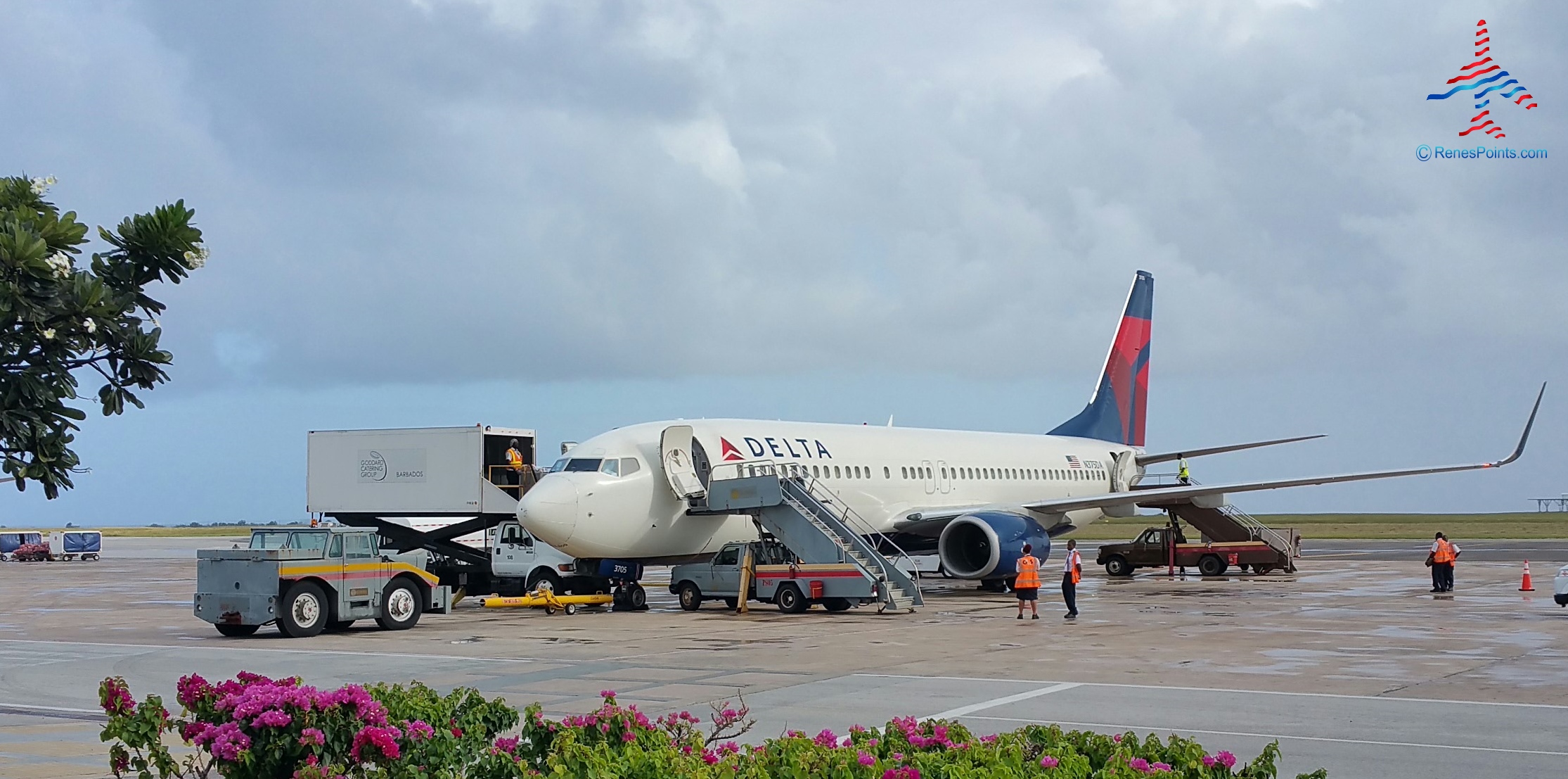 delta 737800 about to depart barbados renes points blog Eye of the Flyer