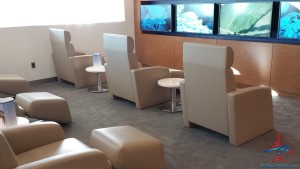 Delta Sky Club NYC New York City T4 JFK Review Renes Points blog (21)