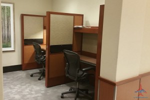 Delta Sky Club SkyCLub Detroit DTW airport main A concourse review RenesPoints blog (10)