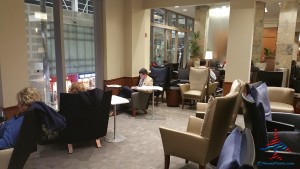 Delta Sky Club SkyCLub Detroit DTW airport main A concourse review RenesPoints blog (18)