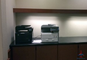 Delta Sky Club SkyCLub Detroit DTW airport main A concourse review RenesPoints blog (7)