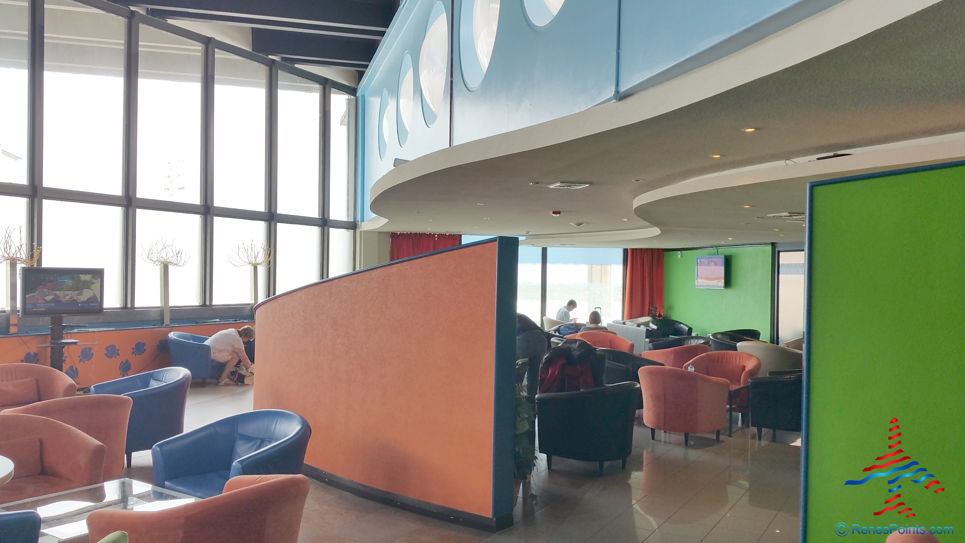 Airlines Executive Lounge Barbados BGI Airport Priority Pass Lounge RenesPoints Blog Review 7 