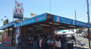 Johns Roast Pork sandwich PHL RenesPoints blog outside