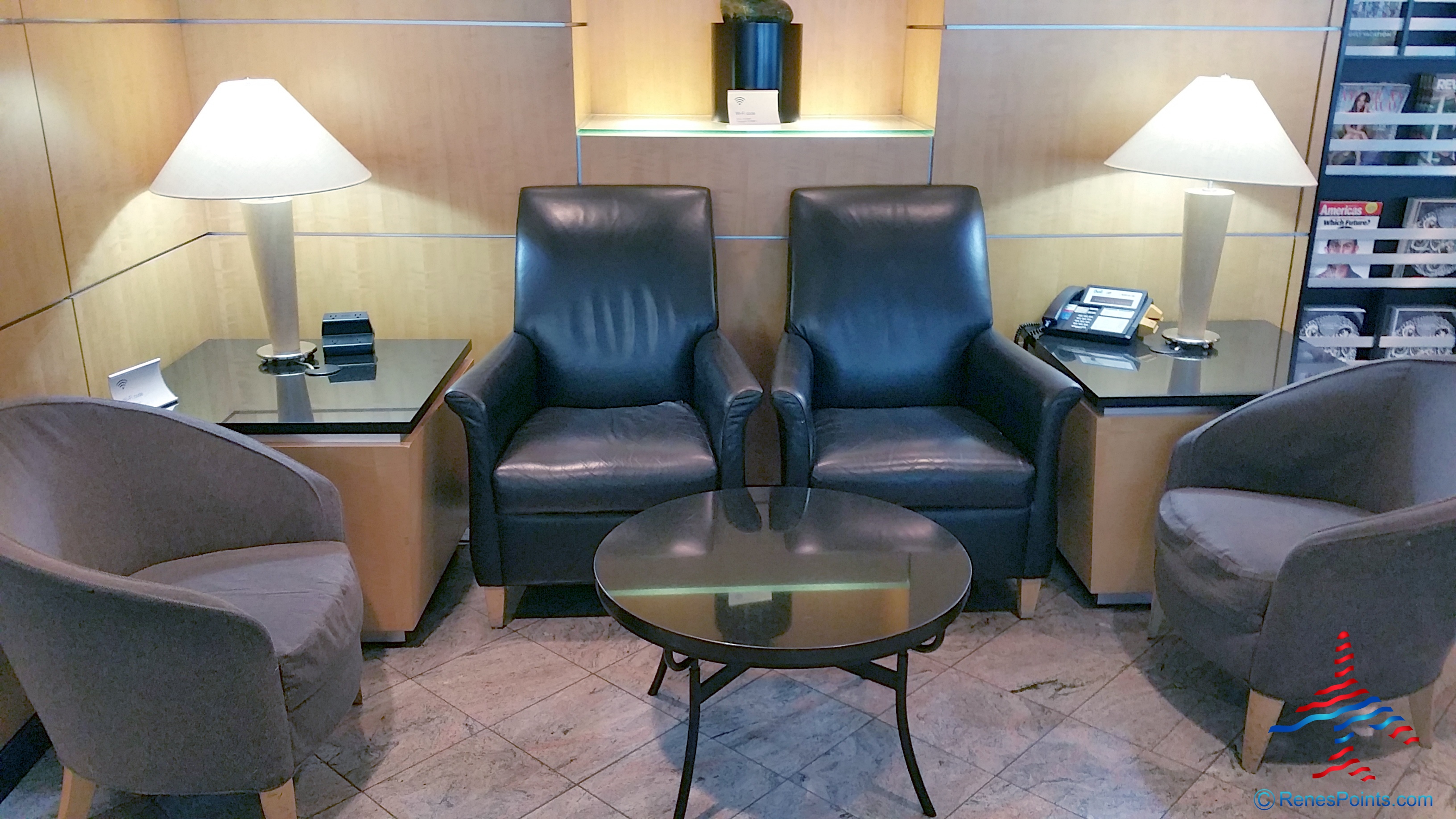 Review: American Airlines Admirals Club YYZ post US immigration Terminal 3